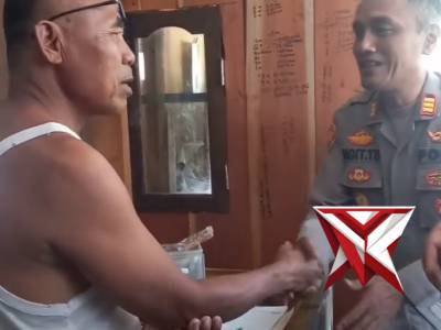 Sejatinya kami tidak sedang melunasi hutang warga kami. - PoliceTube