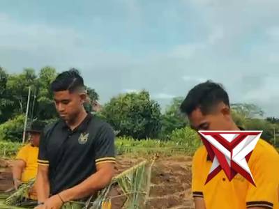 Pembersihan lahan ketahanan pangan polres maluku barat daya