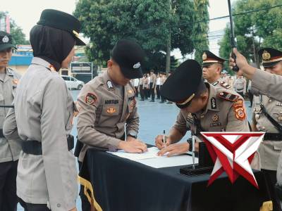 Kapolres Majalengka Pimpin Sertijab Kasat Samapta dan Tiga Kapolsek Jajaran