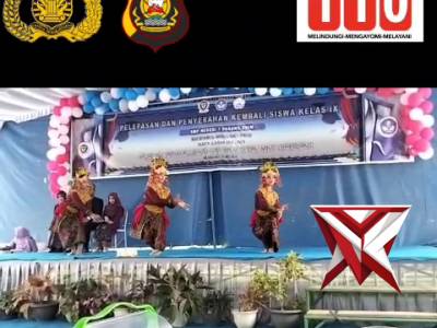 TI 13. Bhabinkamtibmas hadir dalam acara pelepasan dan penyerahan kembali siswa/siswi kelas IX SMP N