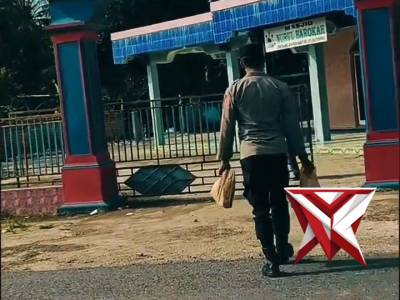 Giat bansos polsek stl Ulu terawas untuk masyarakat

"SUDAHKAH KITA BERBUAT BAIK HARI INI"