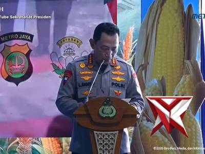 Dalam acara panen raya jagung serentak dan groundbreaking 10 gudang ketahanan pangan Polri
