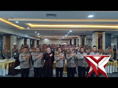DA 6. &ldquo;Bimtek Public Speaking Tingkatkan Kemampuan Komunikasi Bhabinkamtibmas&rdquo;?????