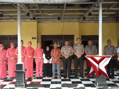 Polres Probolinggo Melaksanakan Anjangsana Purnawirawan Dan Warakawuri
