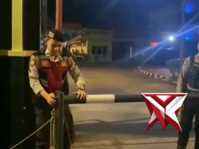 Penutupan portal Mako sat samapta SM3 - PoliceTube