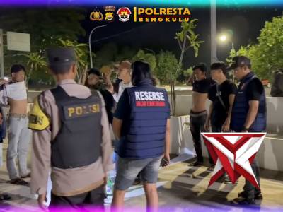 Unit Opsnal Reskrim Polsek Teluk Segara melaksanakan Kegiatan Rutin Yang Ditingkatkan (KRYD) berupa