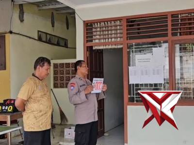 Polsek Paron melaksanakan sosialisasi layanan Call Center 110 - PoliceTube