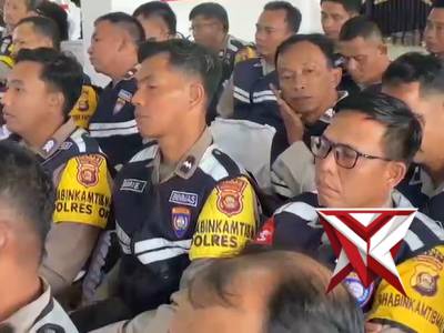NYAGO OKI AMAN - PoliceTube