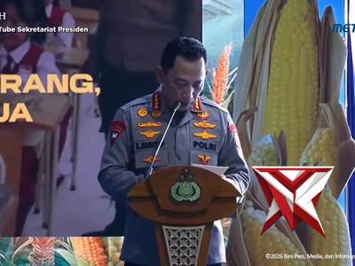 Dalam acara panen raya jagung serentak dan groundbreaking 10 gudang ketahanan pangan Polri