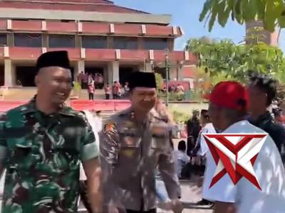 Pelepasan Jamaah Haji Gunungkidul. - PoliceTube