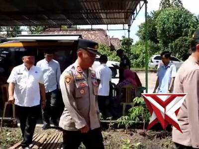 Mebantu Masyarakat yang Rumahnya Tidak Layak Huni