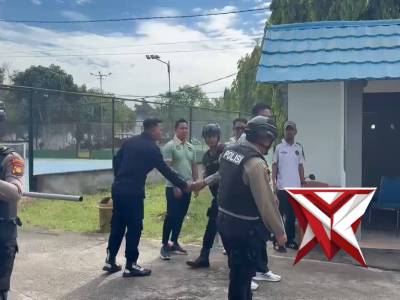 NYAGO OKI AMAN - PoliceTube