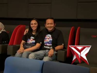 Reward Kapolres Magetan Ajak Siswa Latja Nobar Bersama ??

Kapolres Magetan memberikan reward nonto