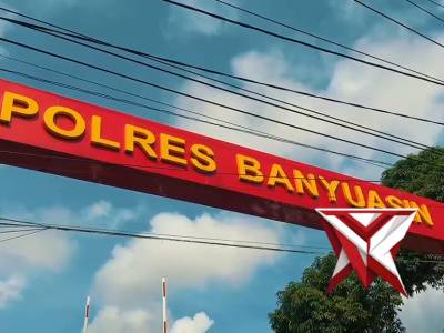 Patroli jalan kaki polres Banyuasin