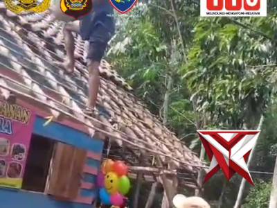 AZA 4.Bhabinkamtibmas Dampingi Survey Bedah Rumah HUT Bhayangkara - PoliceTube