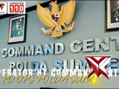 KEGIATAN OPERATO HT COMMAND CENTER RO OPS POLDA SUMSEL