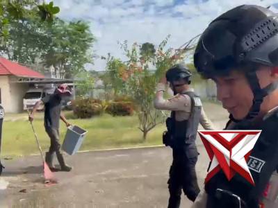NYAGO OKI AMAN - PoliceTube