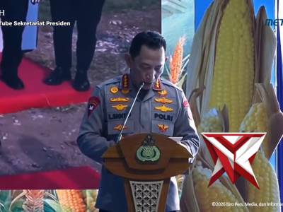 Dalam acara panen raya jagung serentak dan groundbreaking 10 gudang ketahanan pangan Polri