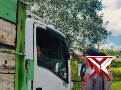 7. Giat razia kendaraan - PoliceTube