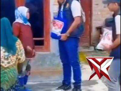 Bantuan sosial Sat Reskrim Polres OKU Timur Dalam rangka HUT Bhayangkara le 80