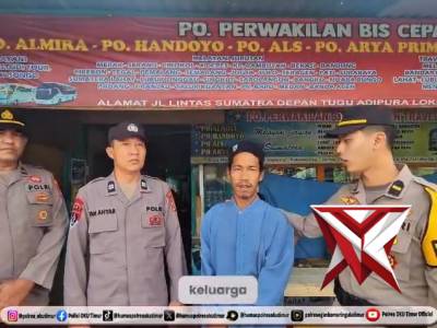 pamapta 1 polres oku timur membantu masyrakat yang mengalami kecopetan dan membantu kembali ke kampu
