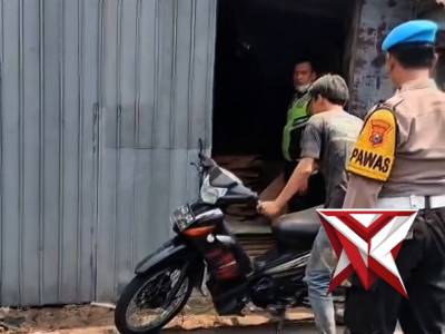 Pamor Polsek Pakal Antisipasi Curanmor di Pakal Behji - PoliceTube