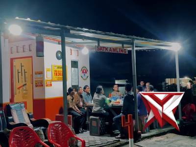 Kapolres Karimun Melaksanakan Pengecekan Pos Satkamling - PoliceTube