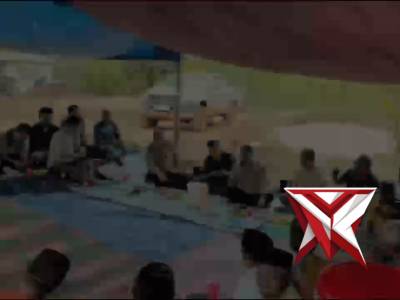 Waka Polres Pali Didampingi Oleh Kapolsek Talang Ubi melaksanakan kegiatan polisi bebusik