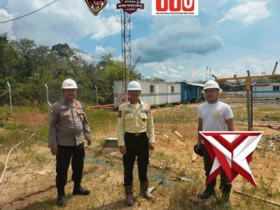 Deteksi dini cegah karhutla.Ground cek titik hotspot dilaksanakan anggota Polres Muara Enim bersama