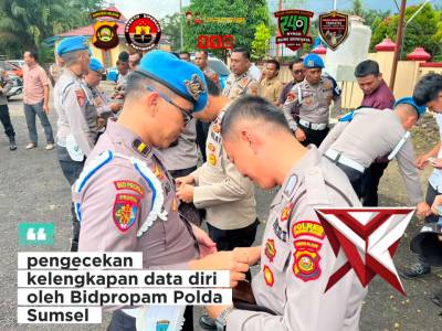 Cc
giat Opstibplin dari Bidpropam Polda Sumsel kepada seluruh Personil Polsek Gunung Megang