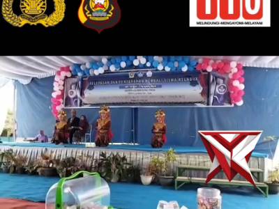 HI 8. Bhabinkamtibmas hadir dalam acara pelepasan dan penyerahan kembali siswa/siswi kelas IX SMP