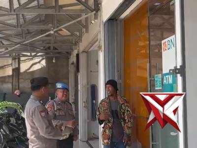 Kanit binmas polsek bayung lencir lakukan giat himbauan kamtibmas kpd masyarakat