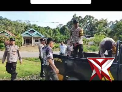 "SUDAHKAH KITA BERBUAT BAIK HARI INI"

Bila ada permasalahan dan butuh bantuan Polisi silahkan hubun