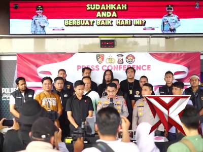 KAPOLRES OKI MENGAPRESIASI KERJA CEPAT SAT RESKRIM POLRES OKI DAN POLSEK MESUJI RAYA