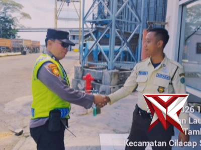 Anggota KSKP melaksanakan giat patroli