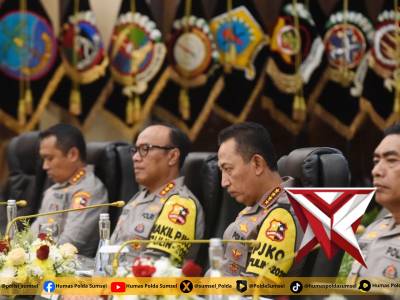 Kepercayaan Publik Terhadap Polri Terus Meningkat

Kepercayaan masyarakat terhadap Polri terus menun