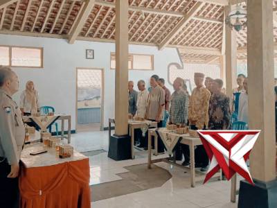 BHABINKAMTIBMAS POLSEK PURWOREJO HADIR DI GIAT MUSDES PLIPIR