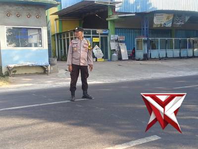 Polsek Grujugan giat pengaturan lalu lintas