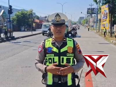 GIAT PENGALIHAN ANGKUTAN SUMBU 3 YANG MASIH BEROPERASI DIWILAYAH KOTA PEKALONGAN.