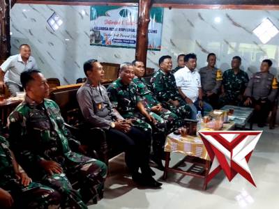 Polsek Dan Koramil Kaligesing Nobar Sepak Bola Piala Dunia 2026