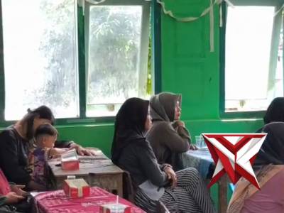 POLSEK KEDUNGGALAR MELAKSANAKAN SOSIALISASI TENTANG KEGIATAN NON-GADGET SELAMA LIBURAN SEKOLAH
