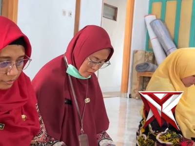 Upacara pemakaman anggota dokkes polres Magetan