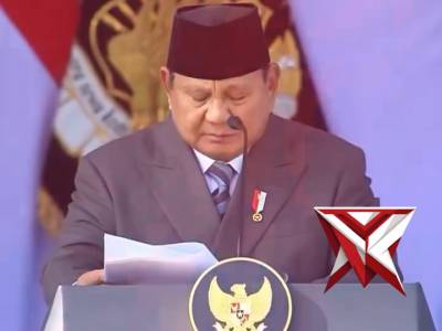 Presiden Prabowo Subianto hadir langsung di tengah ribuan personel Kepolisian Negara Republik Indone