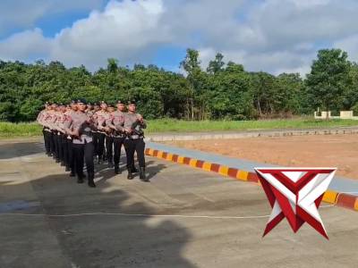PERSONEL KOMPI 3 BATALYON D PELOPOR MELAKSANAKAN GIAT LATIHAN PBB