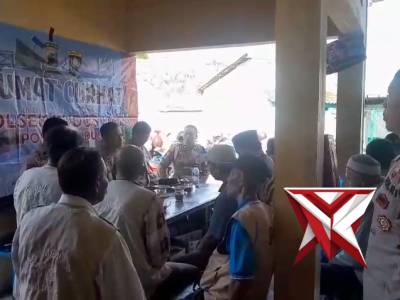 Giat Jumat curhat di Desa Kauman Kecamatan Kudus kabupaten Kudus
