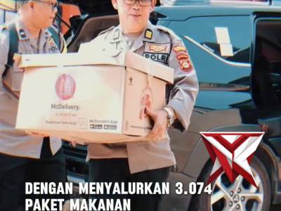 Polda Sumsel menyalurkan bantuan sosial berupa 3.074 paket makanan secara serentak ke 80,
