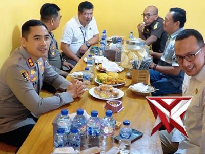 Dalam rangka memperkuat sinergitas dan koordinasi antar aparat penegak hukum, Kapolres Pacitan bersa