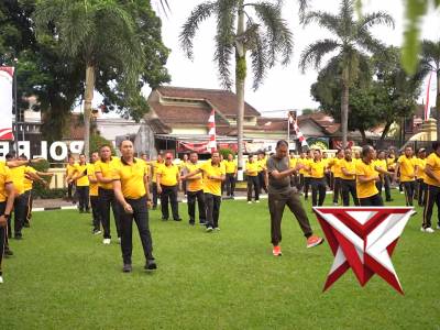 Olahraga Bersama Dalam Rangka Hut Bhayangkara Ke 80 Polresta Banyumas