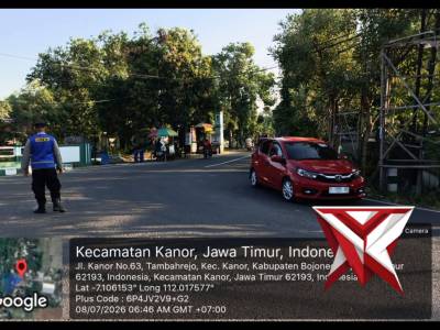 Polsek Kanor Laksanakan pengaturan arus lalu lintas